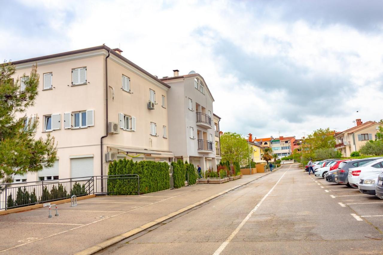 Apartment Botic Porec Exterior photo